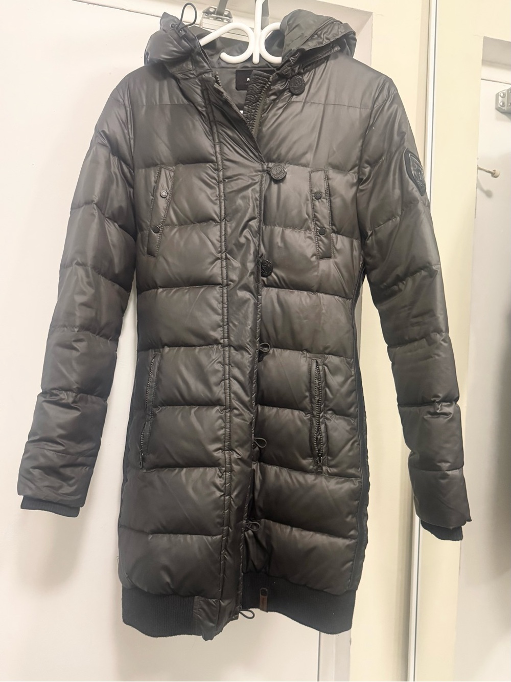 RUDSAK Long Black Quilted Puffer Coat with Hood